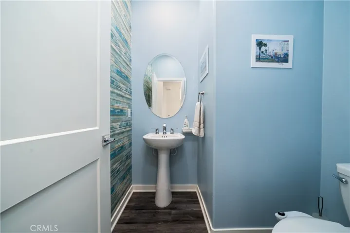 Guest bathroom on second floor