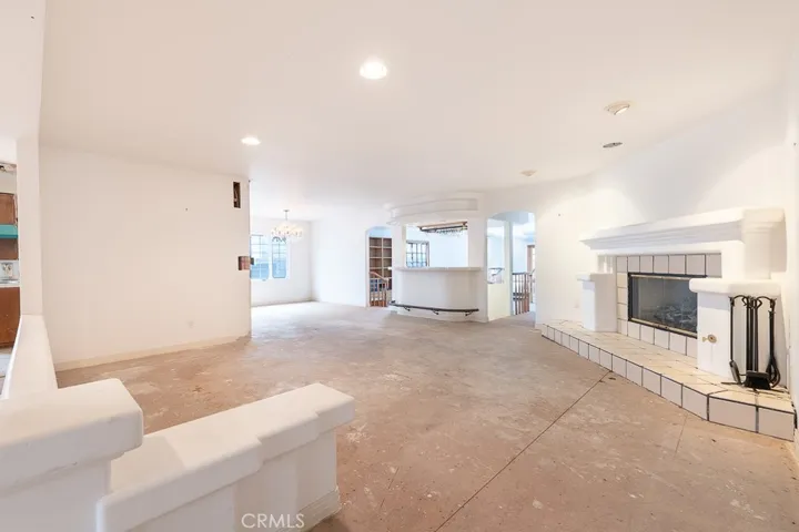 20019 Ingomar, Winnetka, California 91306