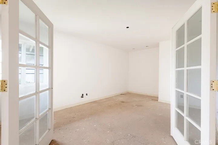20019 Ingomar, Winnetka, California 91306