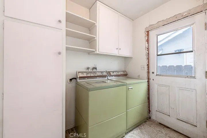 20019 Ingomar, Winnetka, California 91306