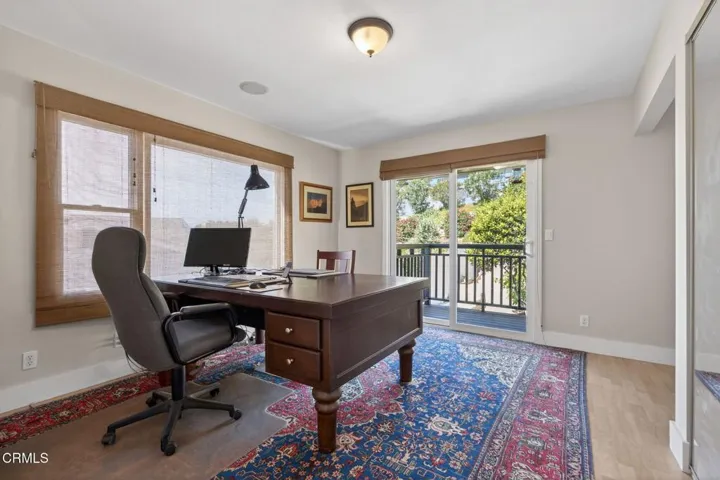 53-web-or-mls-UpmarketMedia-379McG-061