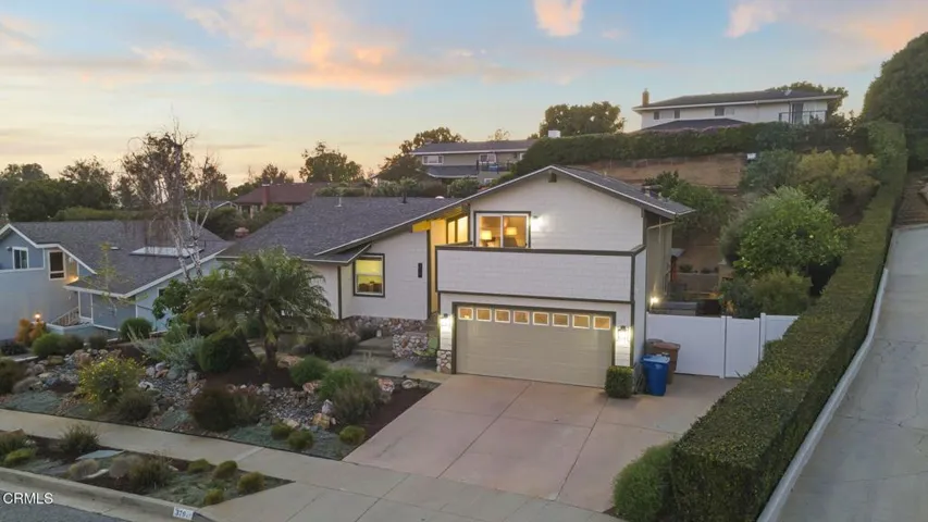 21-web-or-mls-UpmarketMedia-379McG-Aer-T