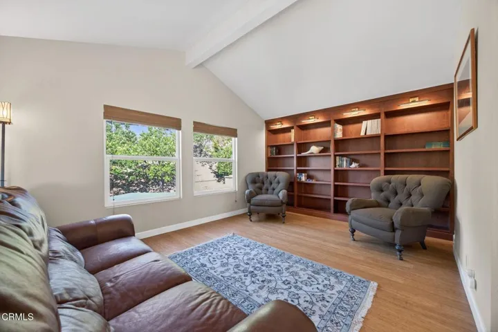65-web-or-mls-UpmarketMedia-379McG-099