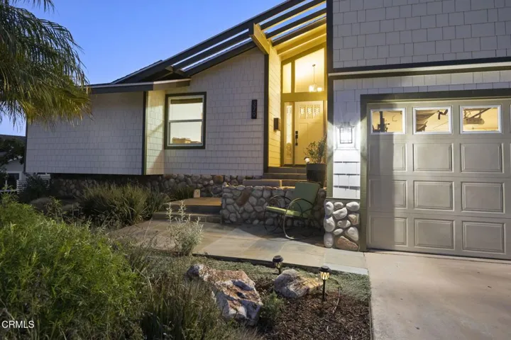 5-web-or-mls-UpmarketMedia-379McG-Twi-01