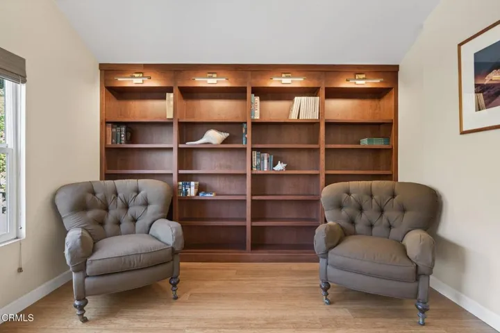 67-web-or-mls-UpmarketMedia-379McG-103