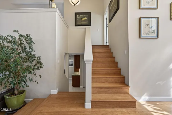 45-web-or-mls-UpmarketMedia-379McG-038