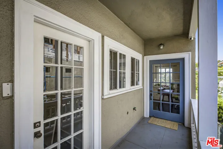 1122 W. Edgeware