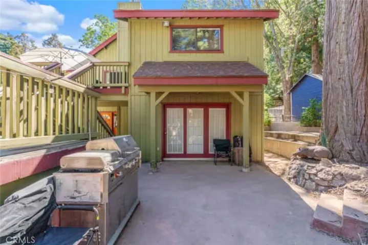 26249 Alpine, Twin Peaks, California 92391