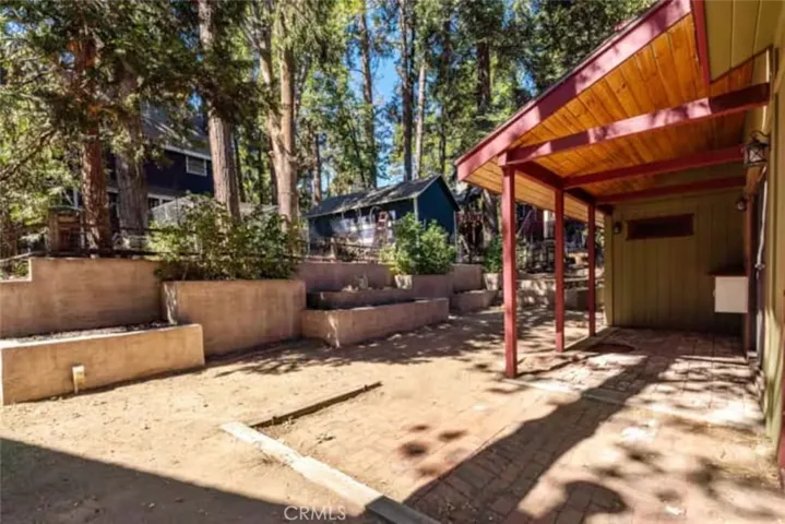 26249 Alpine, Twin Peaks, California 92391