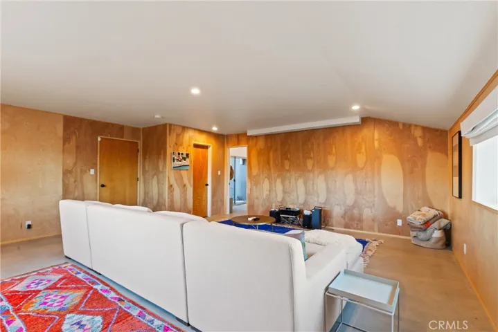 58747 San Marino, Yucca Valley, California 92284