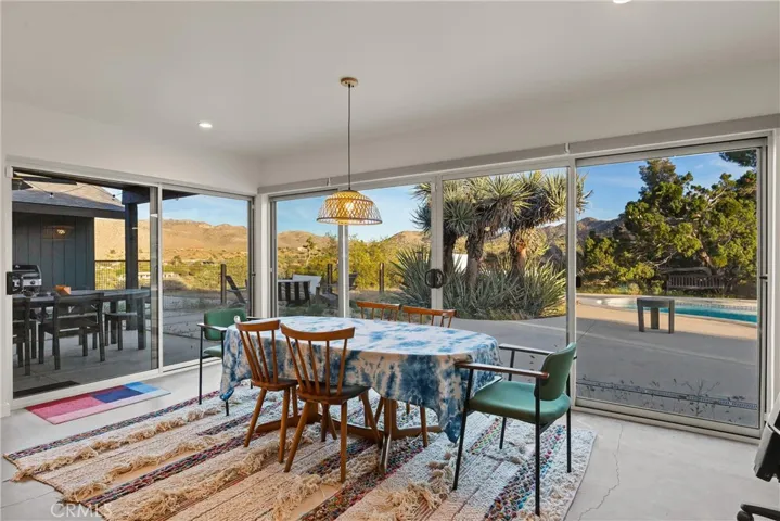 58747 San Marino, Yucca Valley, California 92284