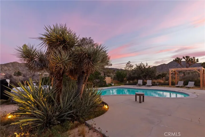58747 San Marino, Yucca Valley, California 92284