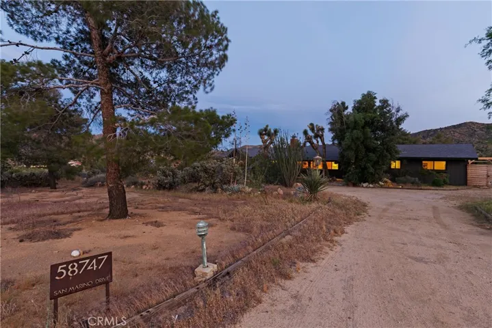 58747 San Marino, Yucca Valley, California 92284