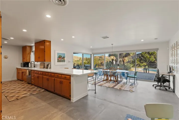 58747 San Marino, Yucca Valley, California 92284