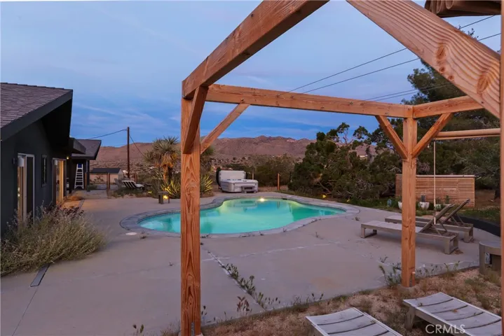 58747 San Marino, Yucca Valley, California 92284