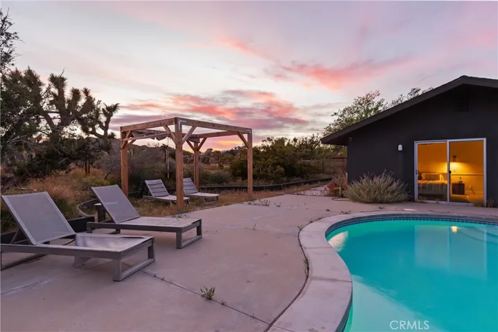 58747 San Marino, Yucca Valley, California 92284