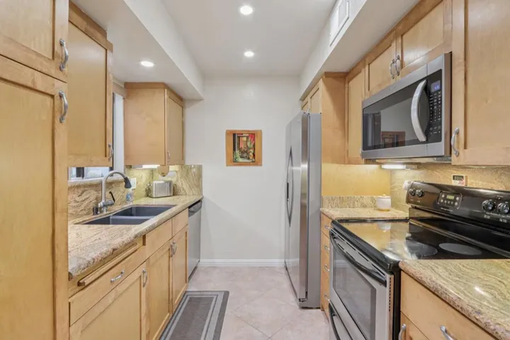 03-Kitchen-1