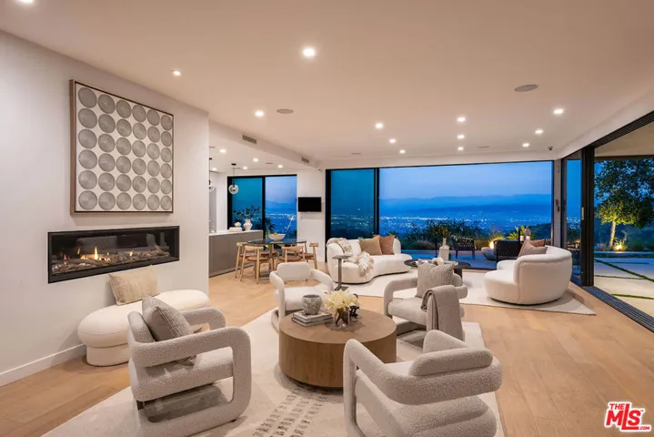 8545 Charl Lane, Los Angeles, California 90046