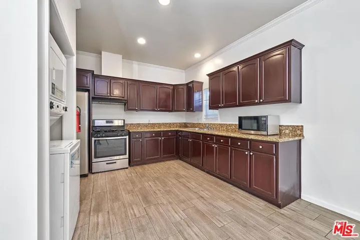705 S Gramercy Place, Los Angeles, California 90005