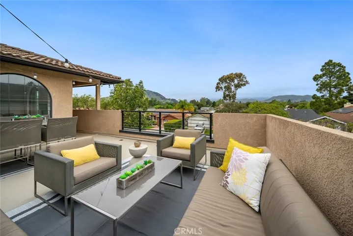 411 Woodbridge, San Luis Obispo, California 93401