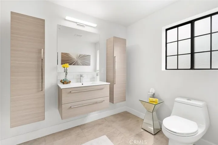 411 Woodbridge, San Luis Obispo, California 93401