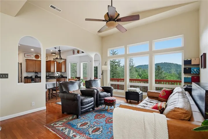 14000 Nelson Lane, Cobb, California 95426