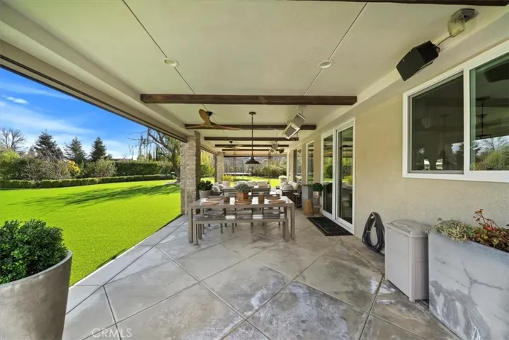 13786 Staghorn Court, Yucaipa, California 92399