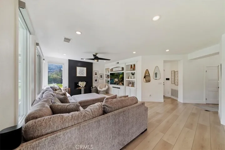 13786 Staghorn Court, Yucaipa, California 92399