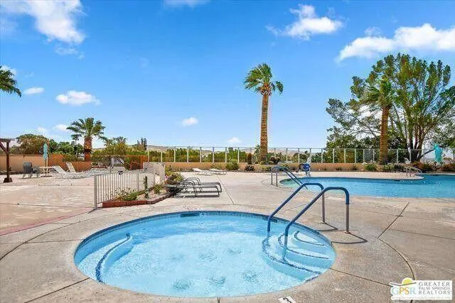 20260314234352748604000000-o