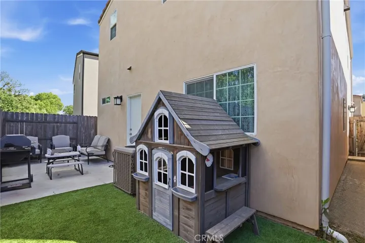 263 Via Las Casitas, Templeton, California 93465