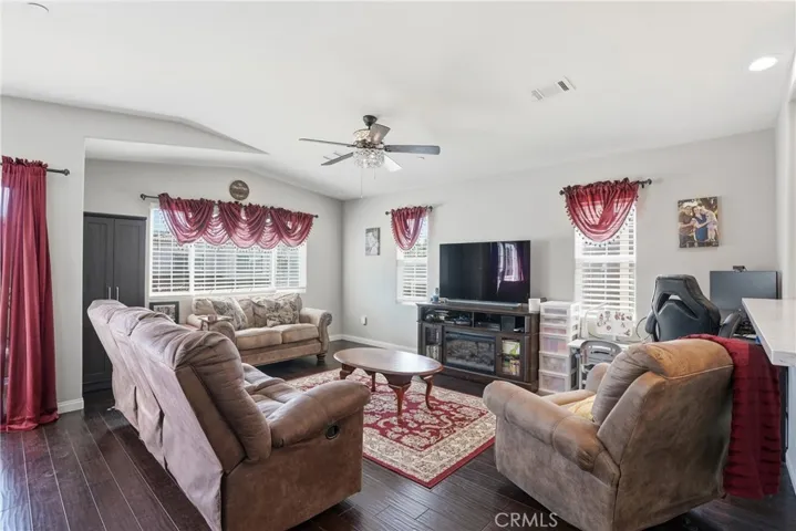 263 Via Las Casitas, Templeton, California 93465