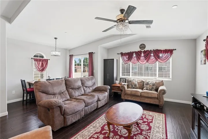 263 Via Las Casitas, Templeton, California 93465
