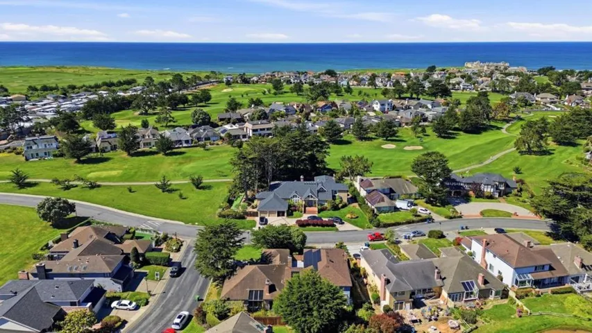 2329 Burning Tree Road, Half Moon Bay, California 94019
