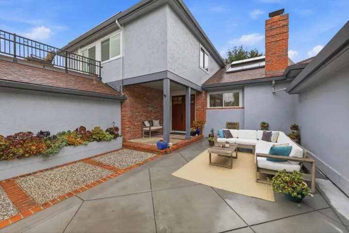 2329 Burning Tree Road, Half Moon Bay, California 94019