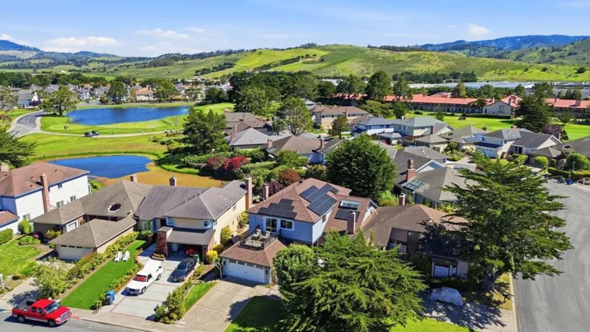 2329 Burning Tree Road, Half Moon Bay, California 94019