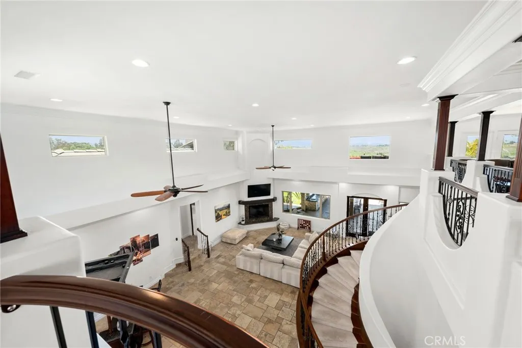 2nd Floor Living Room Aerial
