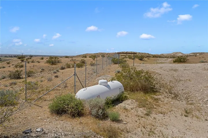 16222 Wild, Helendale, California 92342