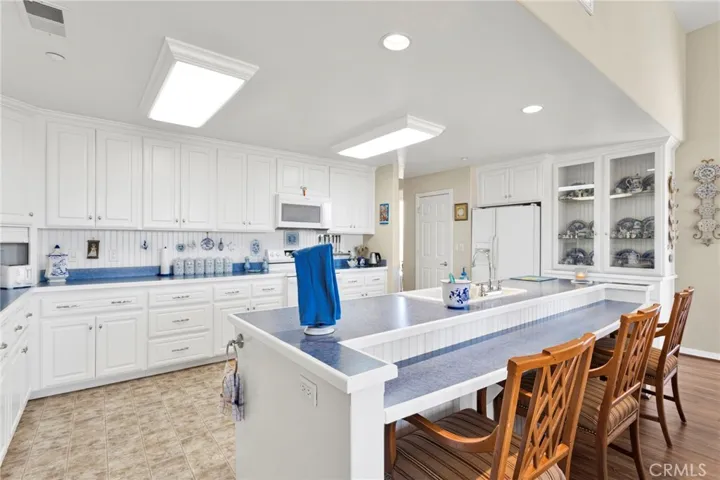 16222 Wild, Helendale, California 92342