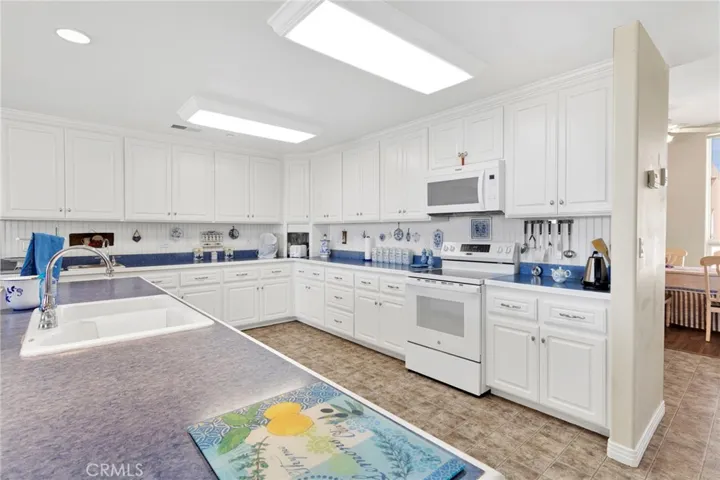 16222 Wild, Helendale, California 92342