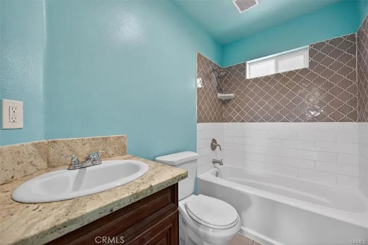 2546 Evergreen, Selma, California 93662