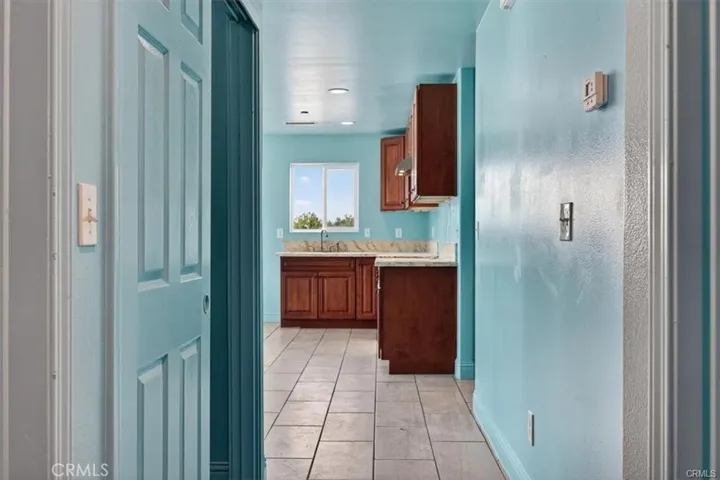 2546 Evergreen, Selma, California 93662