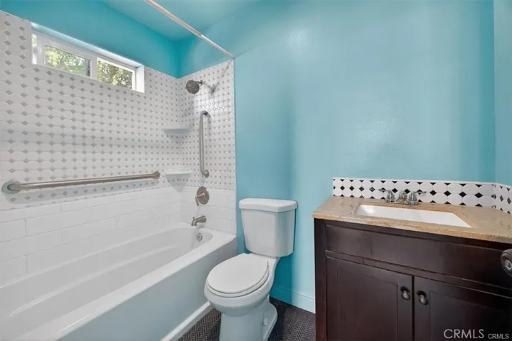 2546 Evergreen, Selma, California 93662