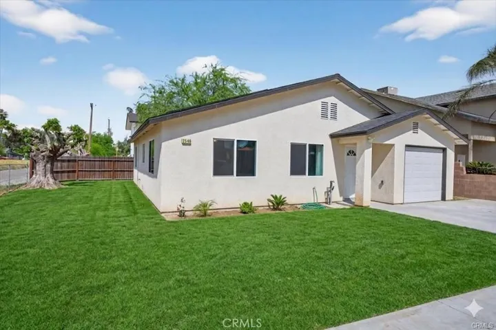 2546 Evergreen, Selma, California 93662