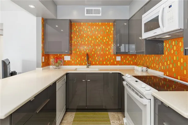 816 E Cottonwood Road 4, Palm Springs, California 92262