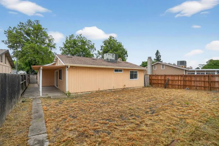 2524 Pemberton Court, Stockton, California 95210