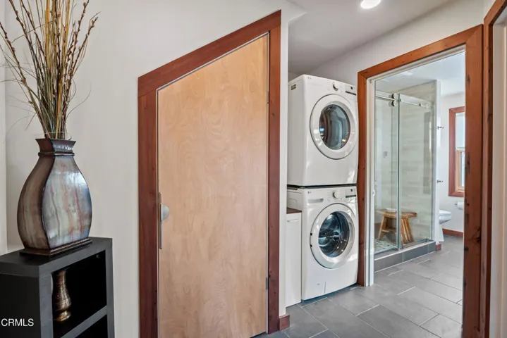 Residence Laundry Area