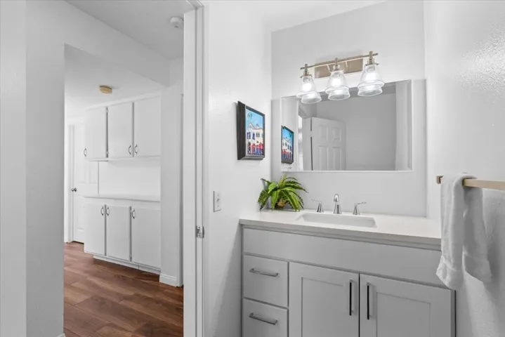 Powder room