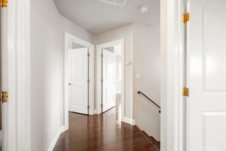 Stairway Landing/Hallway