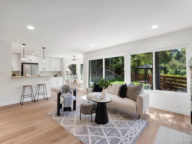 2277 Dunstan, Oceanside, California 92054