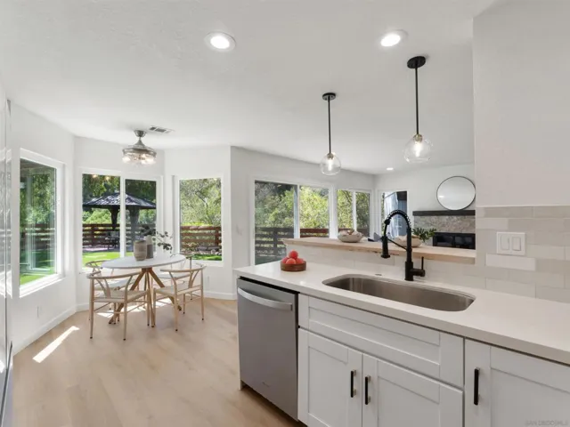 2277 Dunstan, Oceanside, California 92054